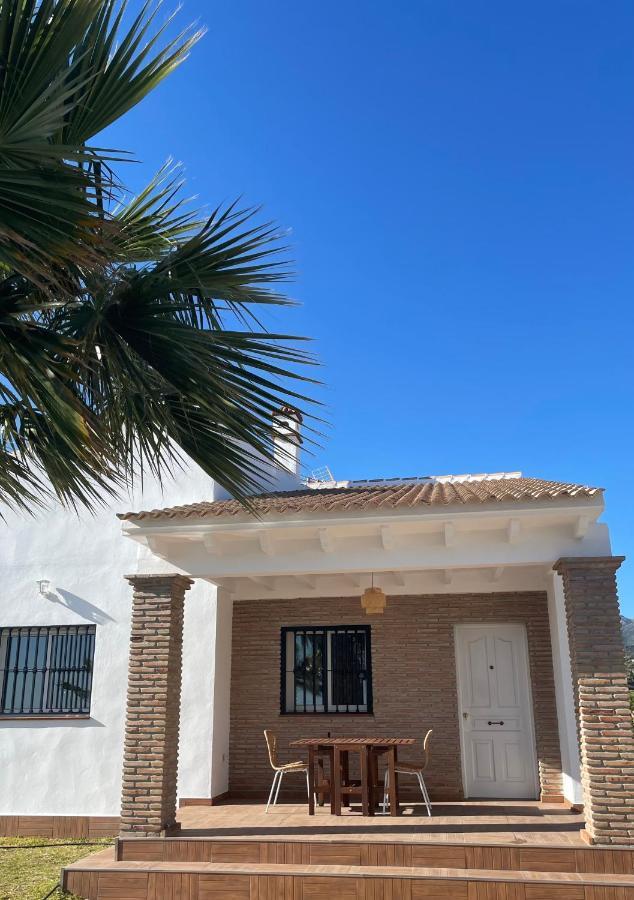 Vila Casa Helen Torrox Exteriér fotografie